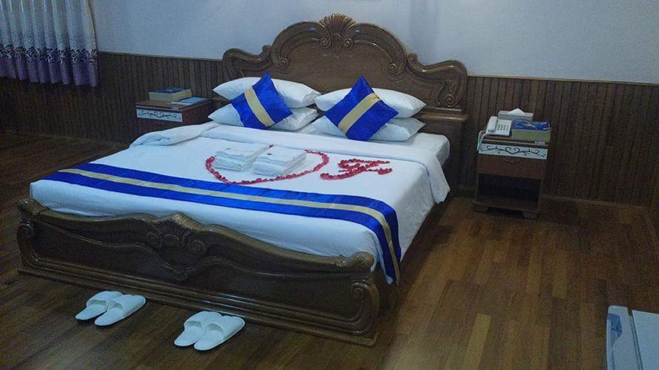 Famous Hotel Pégou Extérieur photo